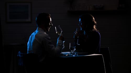 Erlebe ein unvergessliches Dinner in The Dark für 2 Personen!