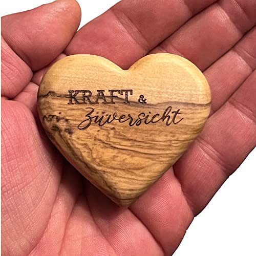 Personalisierbarer Handschmeichler aus Olivenholz für mehr KRAFT & Zuversicht