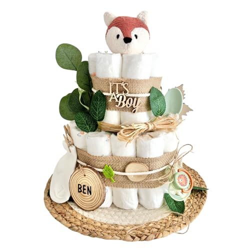 Personalisierbare Windeltorte mit niedlichem Fuchs und Babyaccessoires für Jungen & Mädchen.
